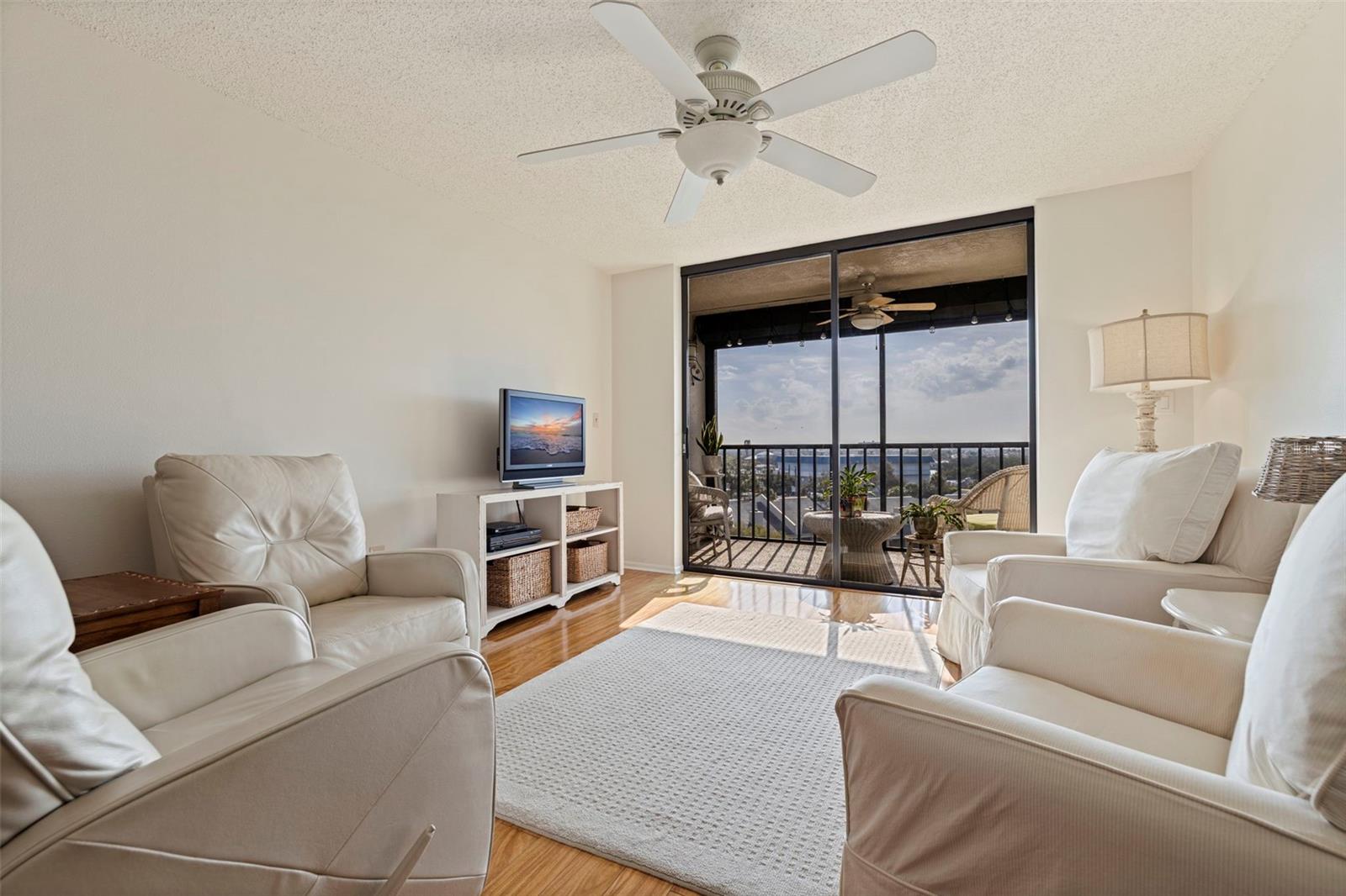PASADENA COVE CONDO - Residential