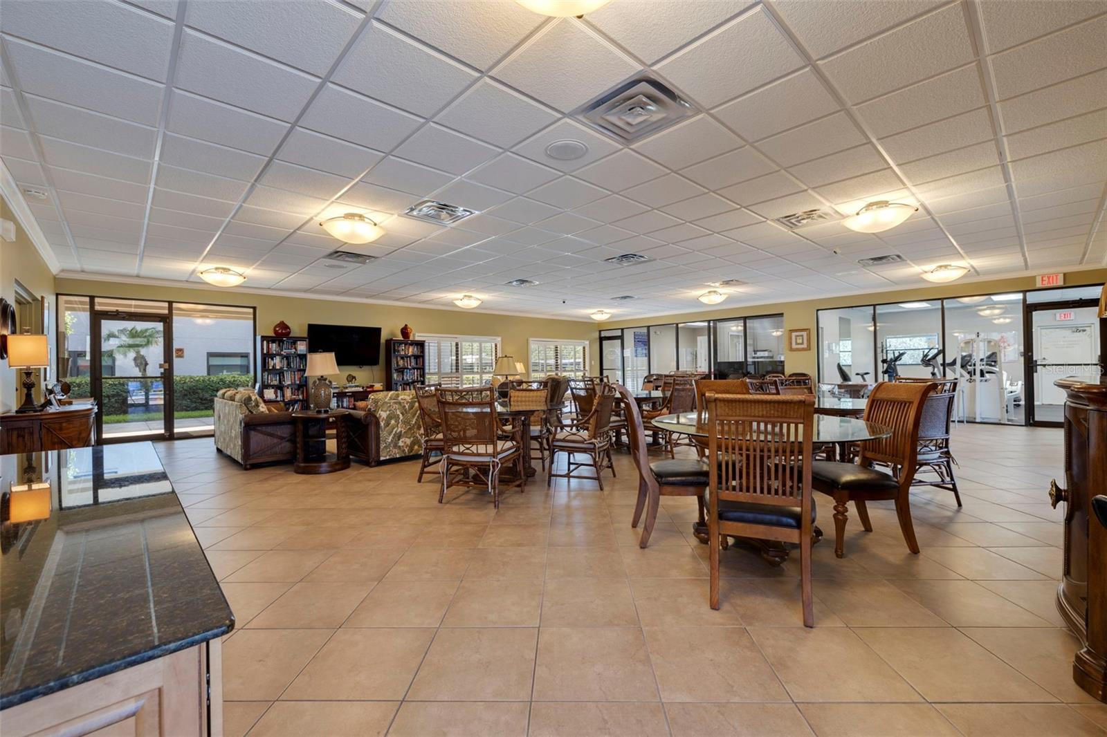 PASADENA COVE CONDO - Residential