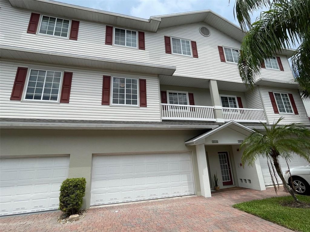 Photo of 3318 10th Lane W, Palmetto, FL 34221 (MLS # S5137227)