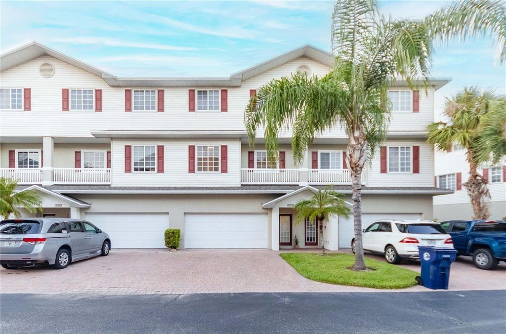 Photo of 3318 10th Lane W, Palmetto, FL 34221 (MLS # S5137227)