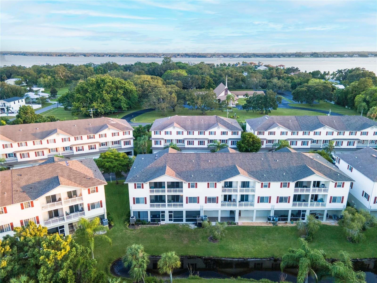 RIVERBAY TWNHMS PH THREE - Residential Lease