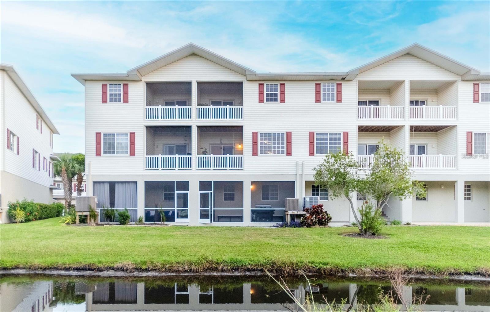 RIVERBAY TWNHMS PH THREE - Residential Lease