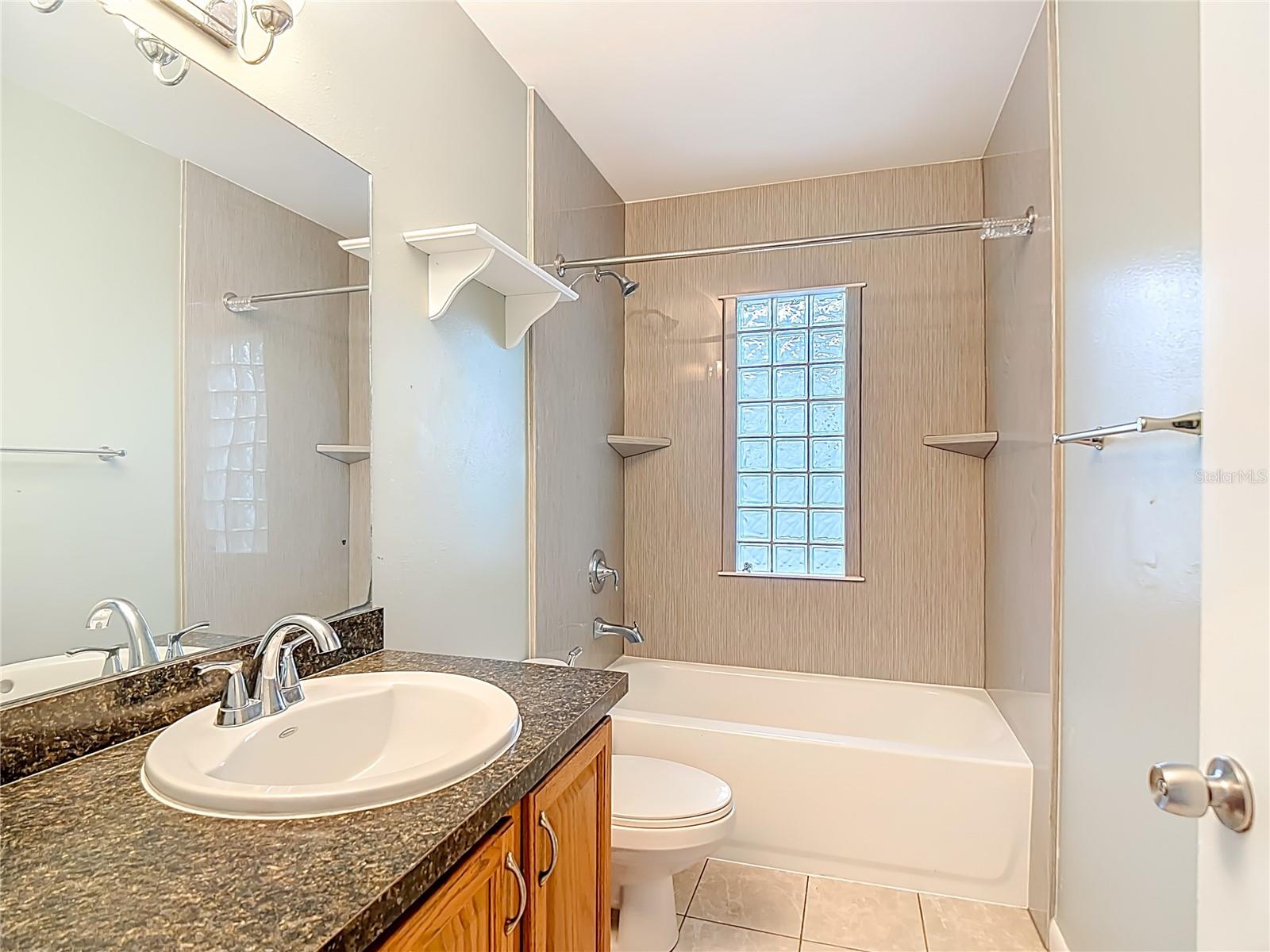 WILLIAMSBURG ESTATES - Residential