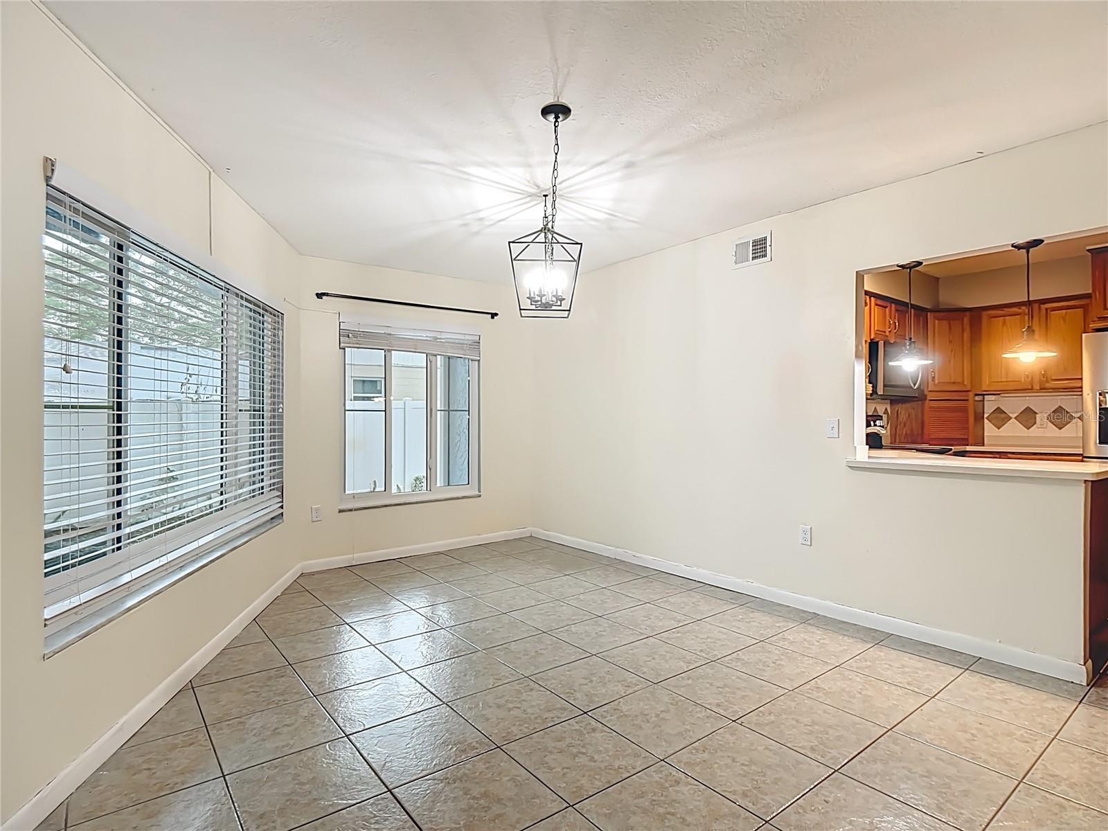 WILLIAMSBURG ESTATES - Residential