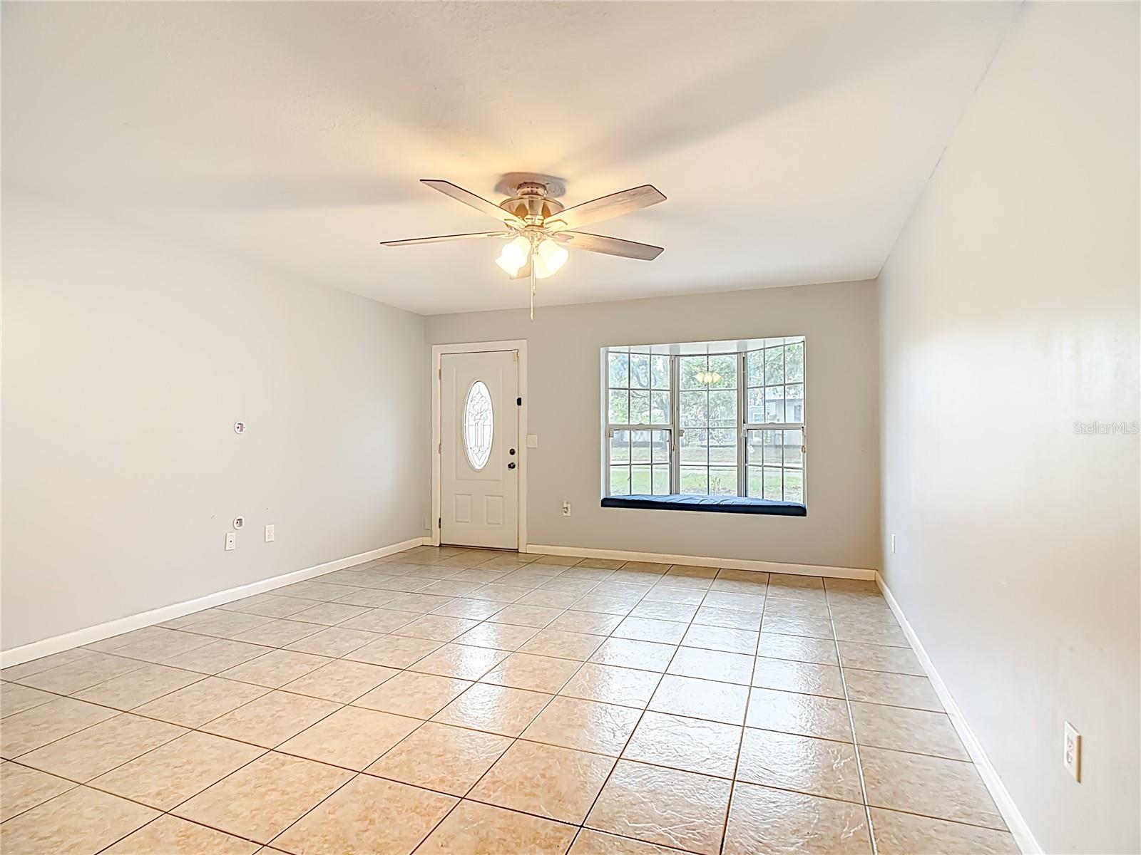 WILLIAMSBURG ESTATES - Residential