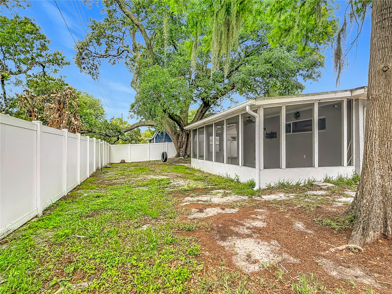 WILLIAMSBURG ESTATES - Residential