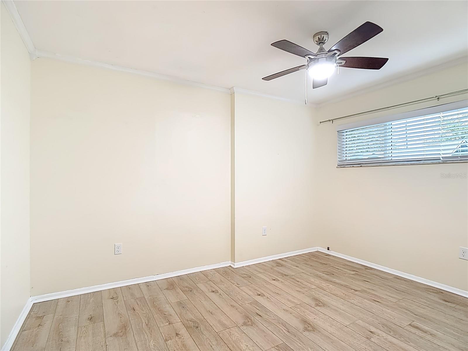 WILLIAMSBURG ESTATES - Residential