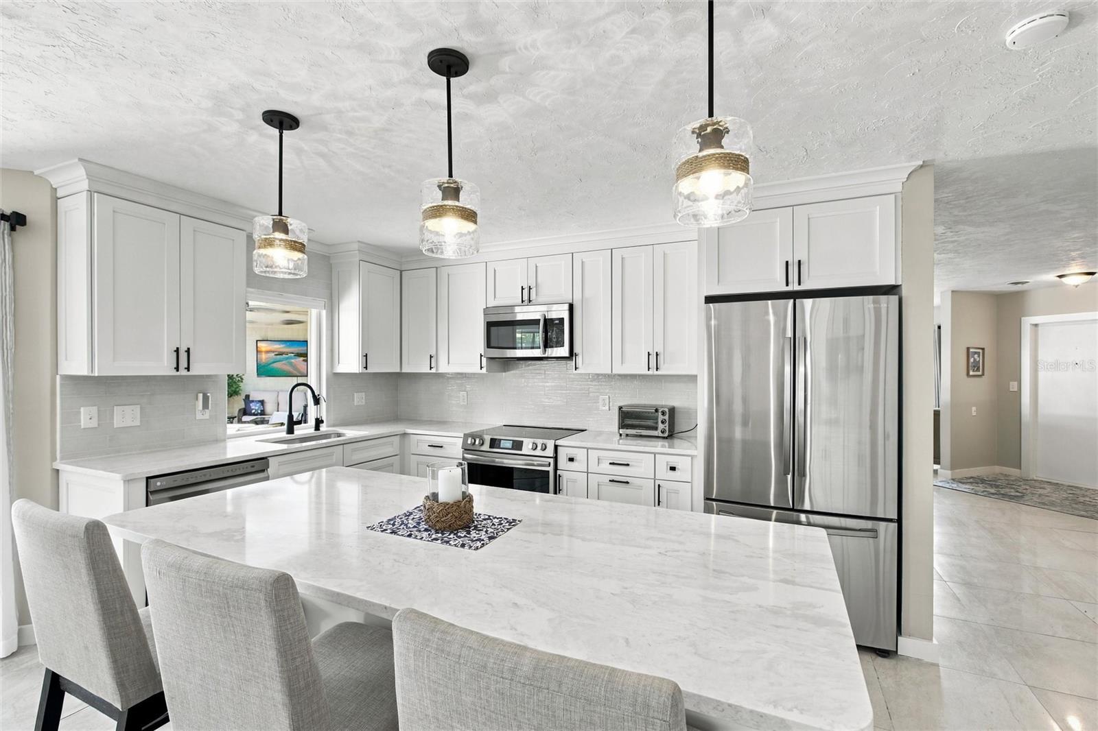 1242 PINEBROOK WAY, VENICE, FL, 34285 4 1242 PINEBROOK WAY