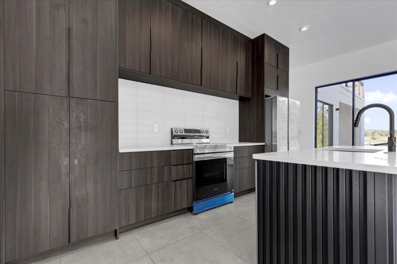 501 CHASTAIN ROAD