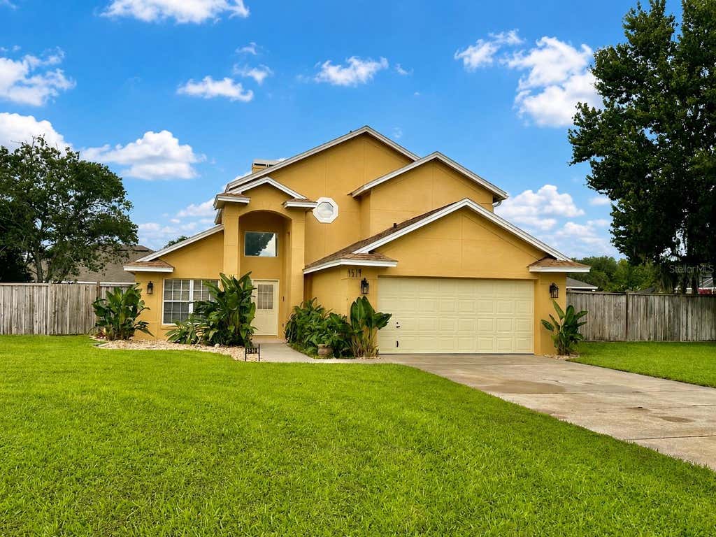 Photo of 4519 Ashford Drive, Winter Haven, FL 33880 (MLS # L4964004)