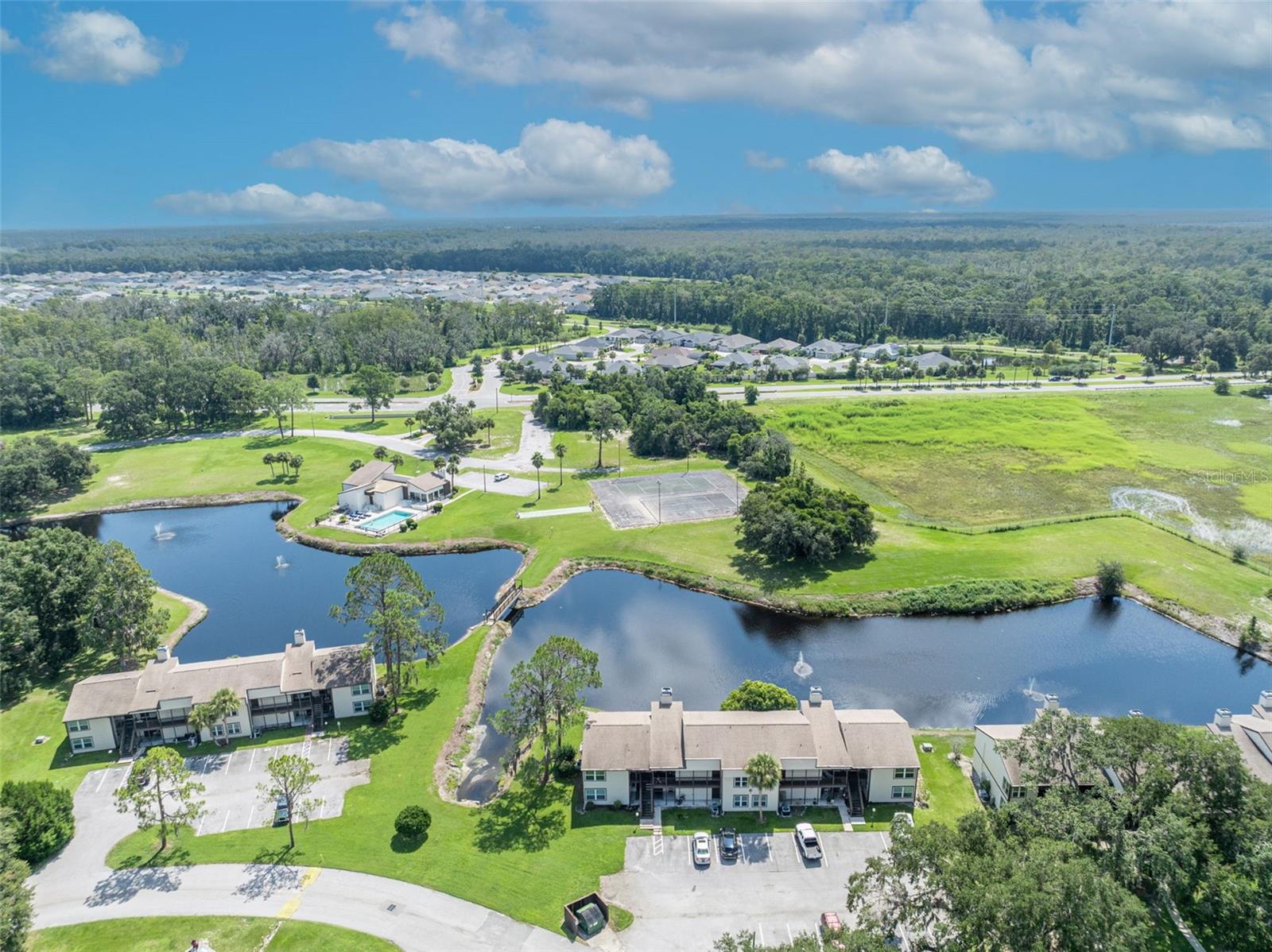 SANDALWOOD CONDO - Residential