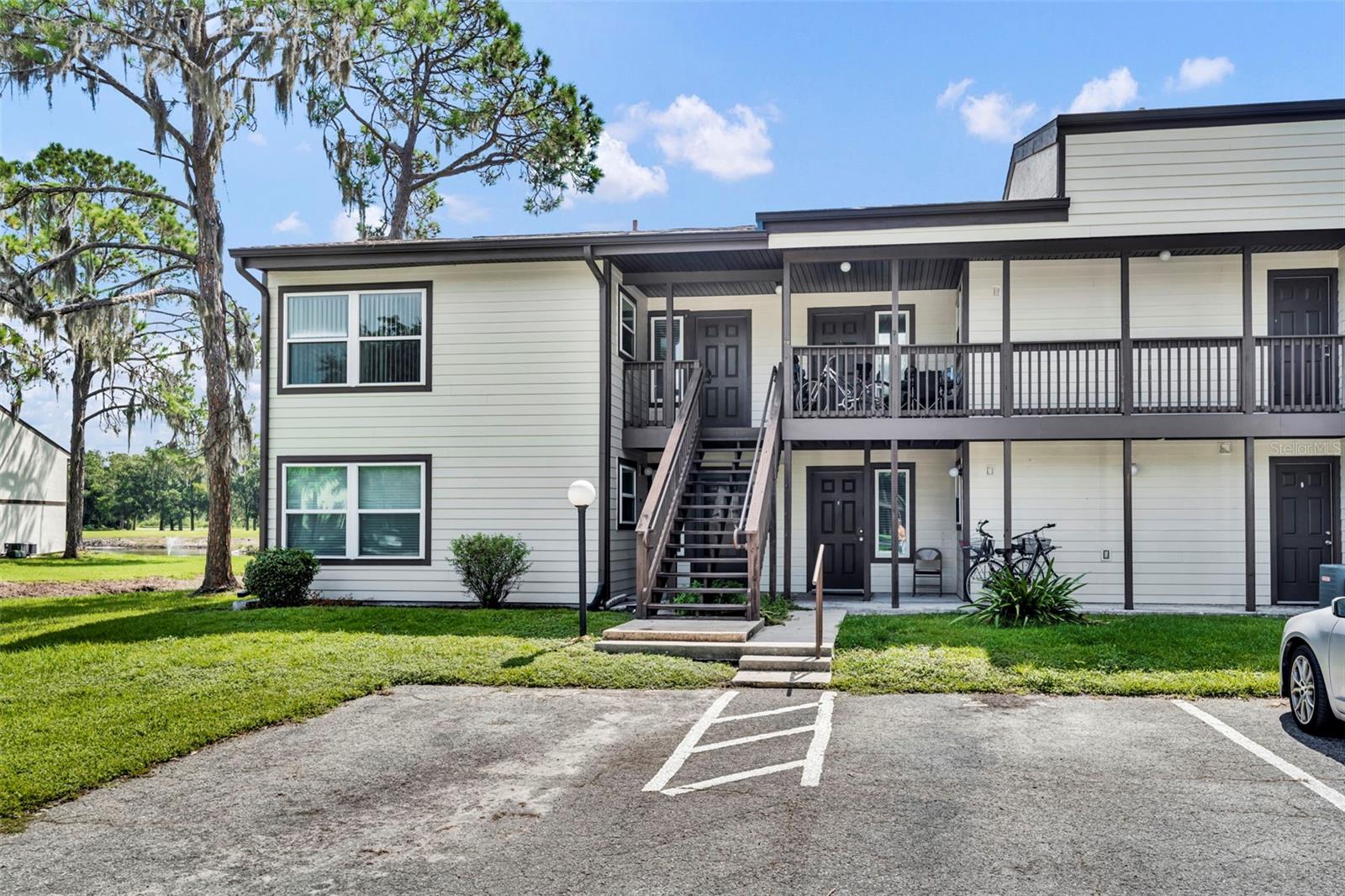 SANDALWOOD CONDO - Residential