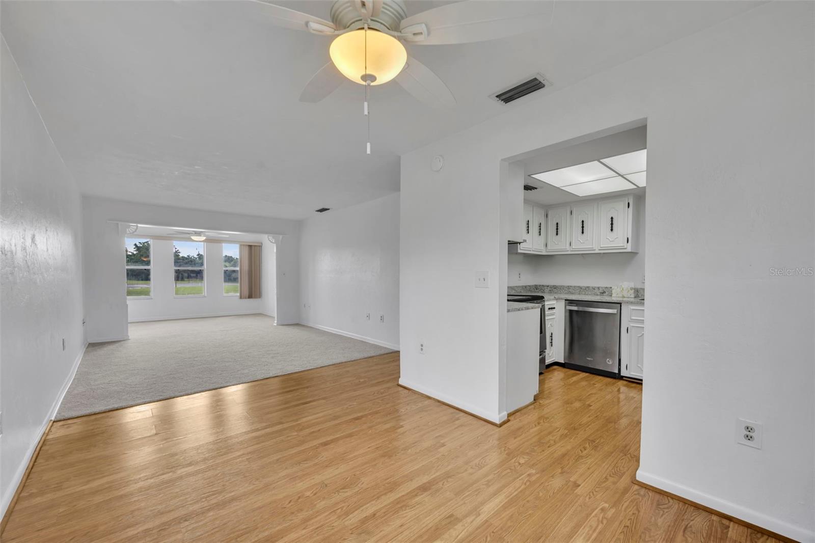 SANDALWOOD CONDO - Residential