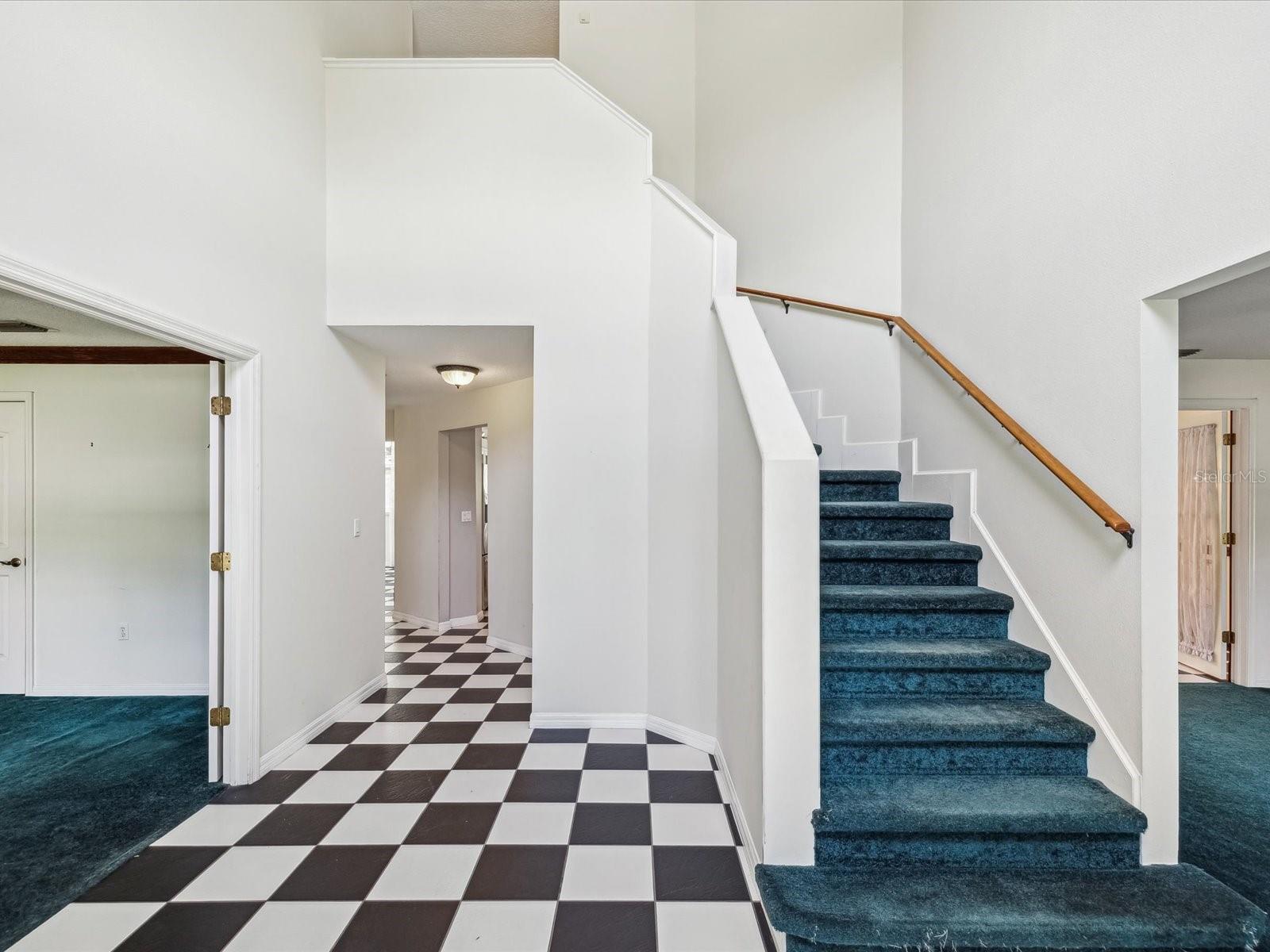 SUNCOAST HIGHLANDS - Residential