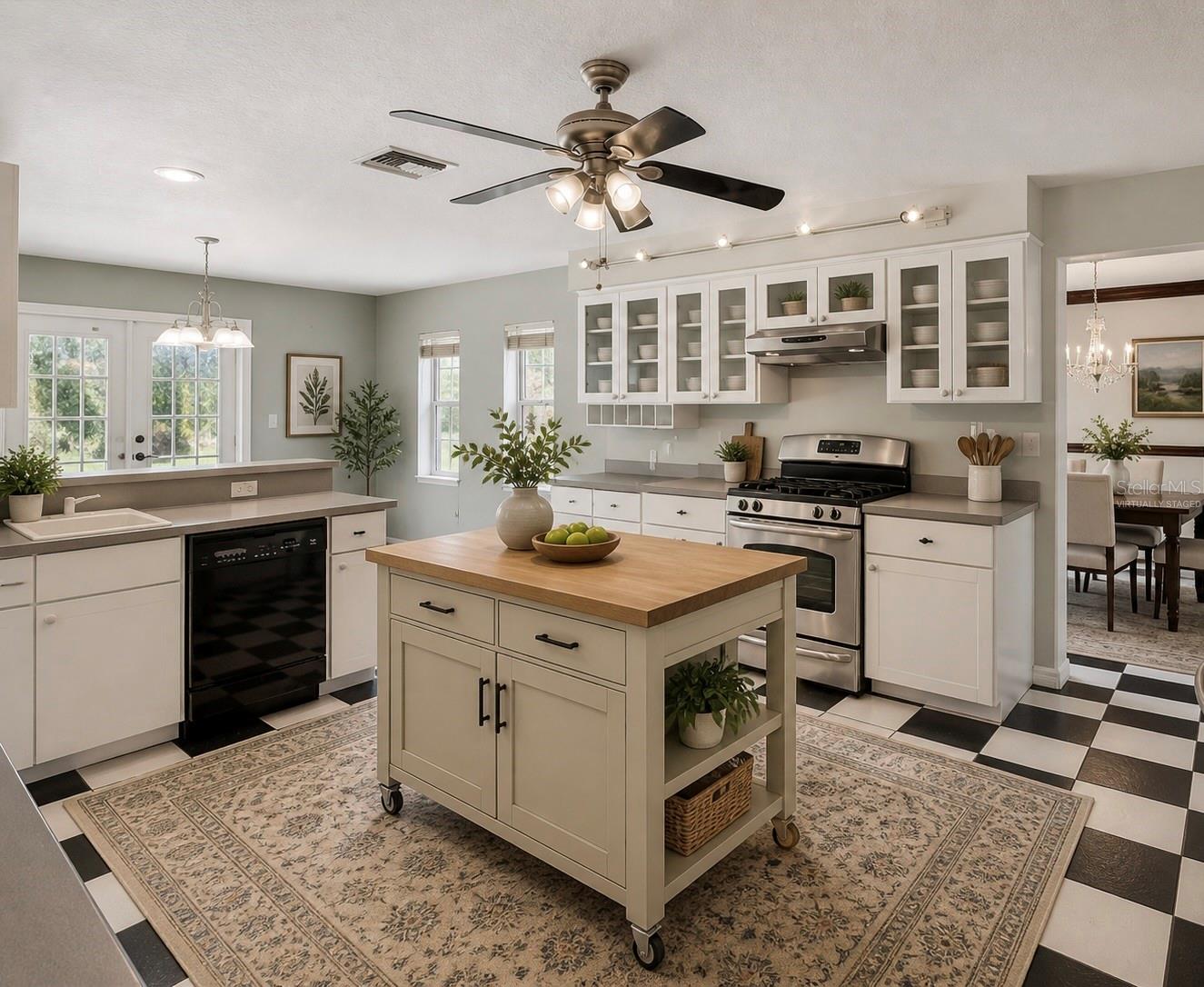 SUNCOAST HIGHLANDS - Residential