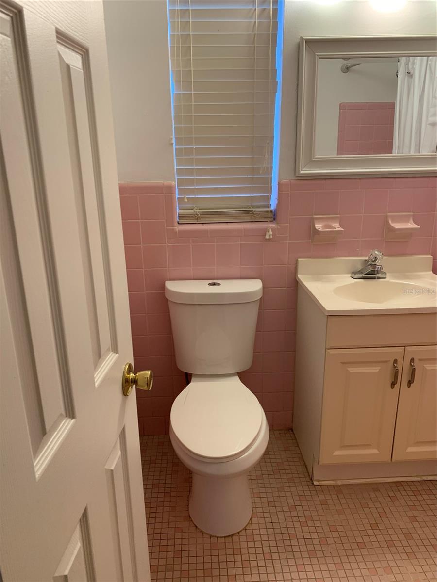 DELTONA LAKES UNIT 30 - Residential Lease