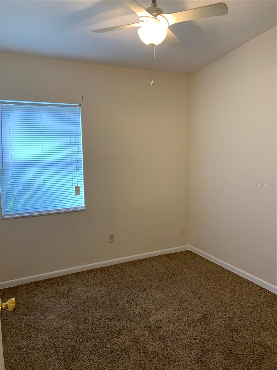 DELTONA LAKES UNIT 30 - Residential Lease