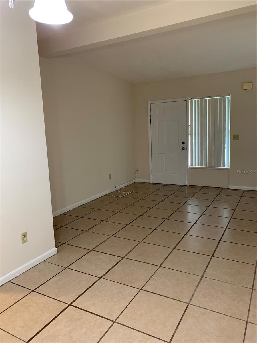 DELTONA LAKES UNIT 30 - Residential Lease
