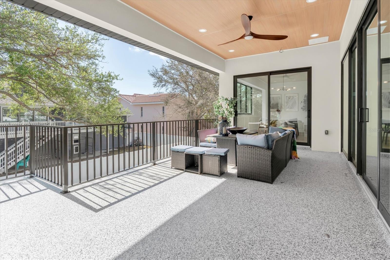 SKIMMER POINT PH III - Residential