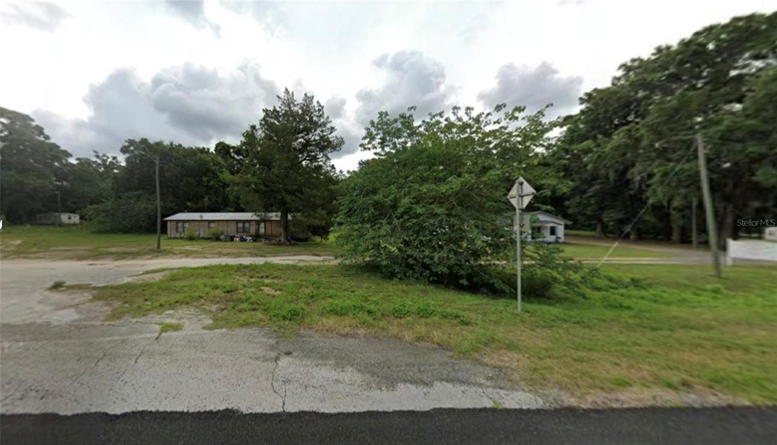 17451 N US HIGHWAY 301