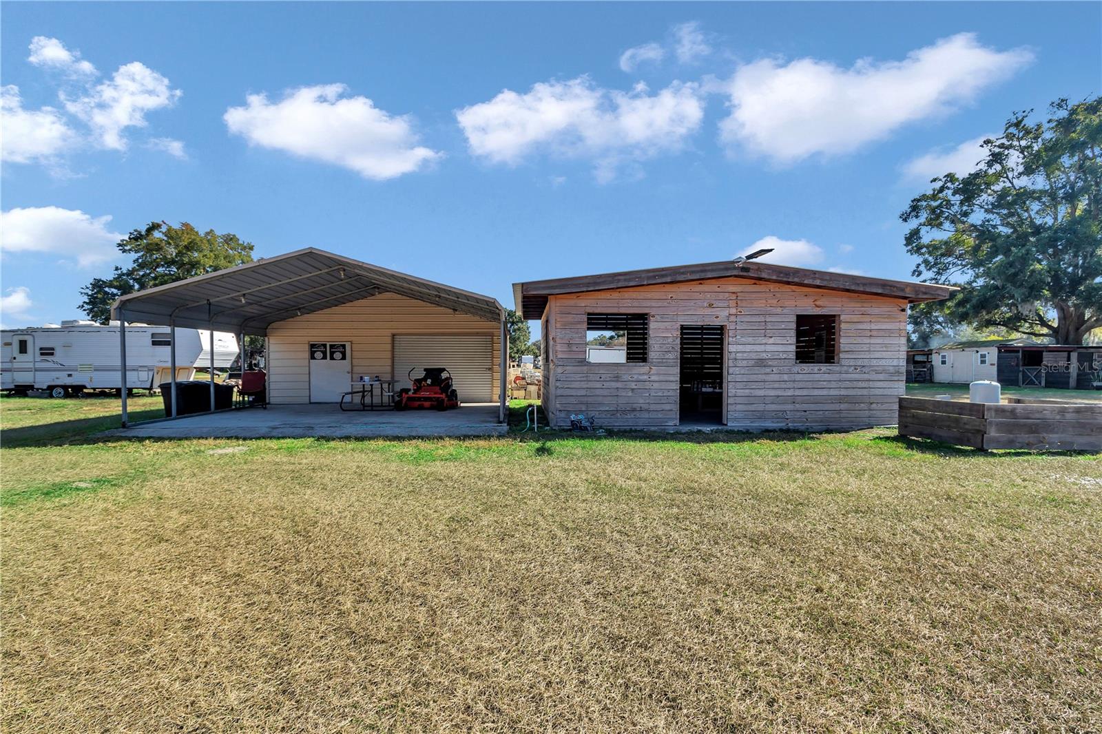 FOXBOROUGH FARMS - Residential