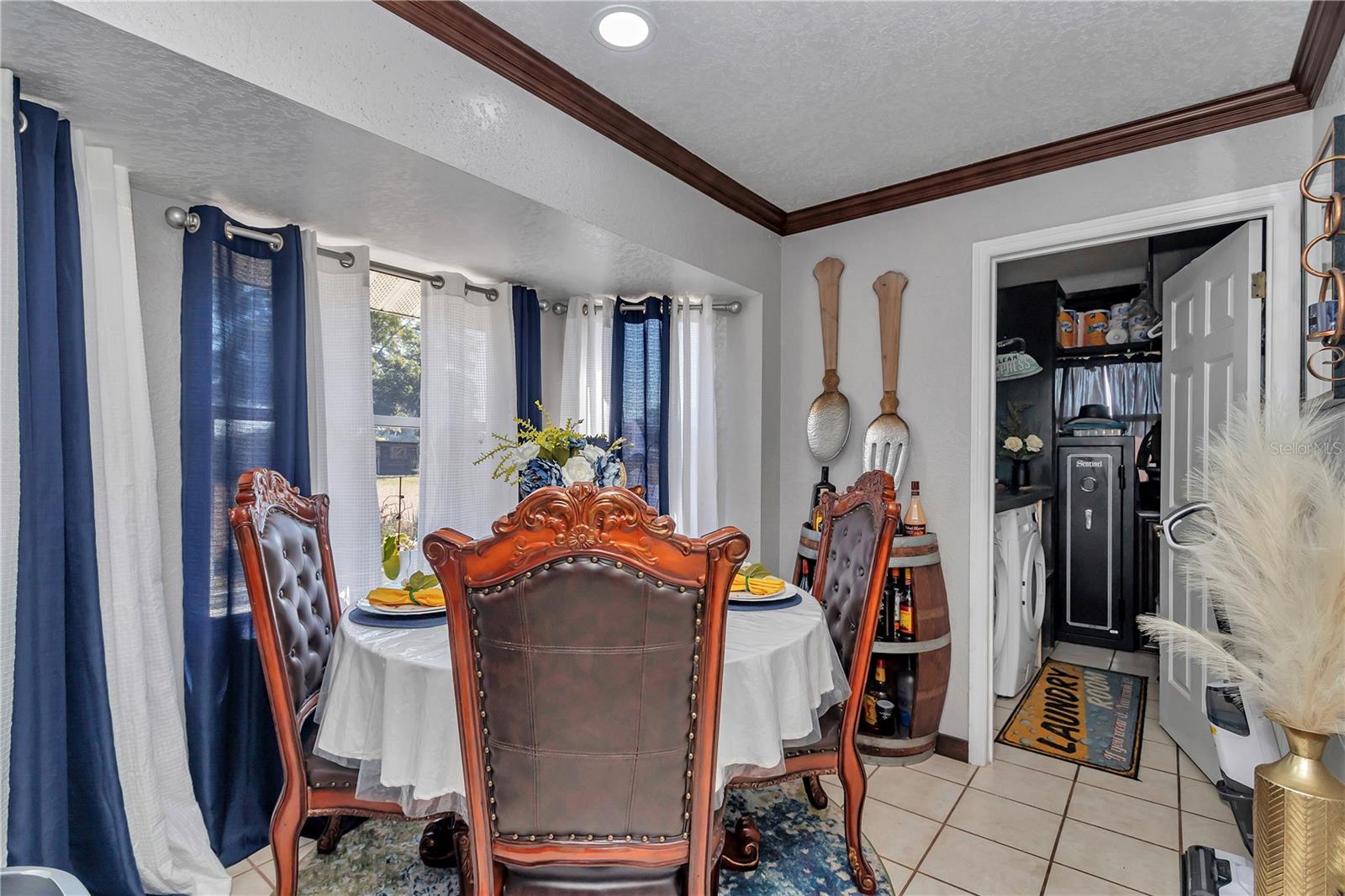 FOXBOROUGH FARMS - Residential