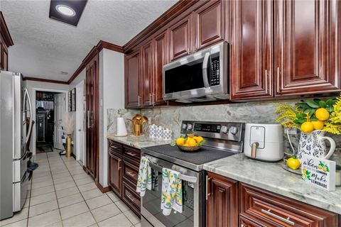 Tiny photo for 16391 S Magnolia Avenue, Summerfield, FL 34491 (MLS # OM713839)