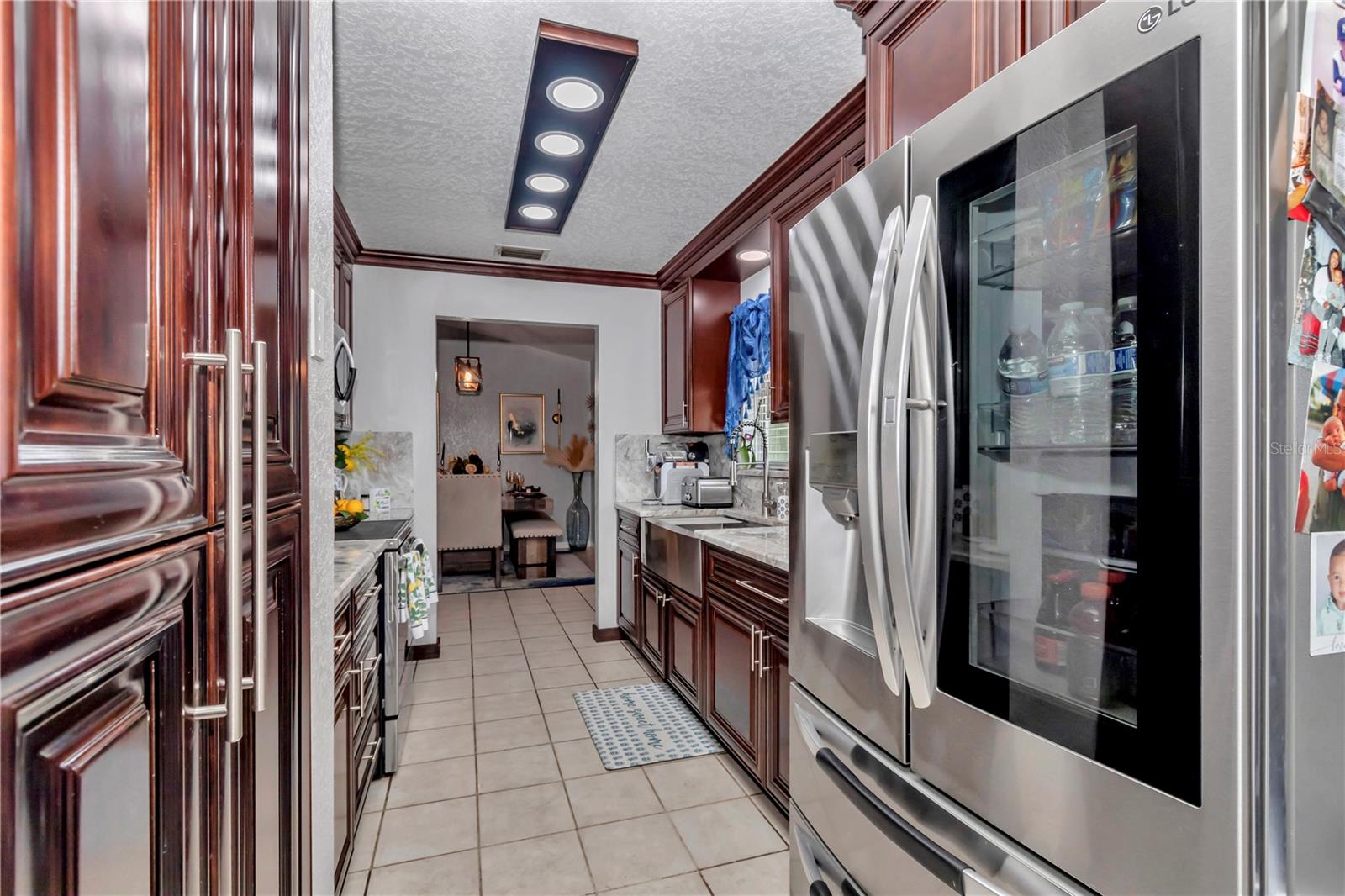 FOXBOROUGH FARMS - Residential