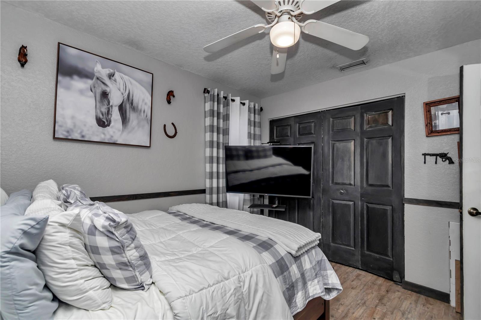 FOXBOROUGH FARMS - Residential