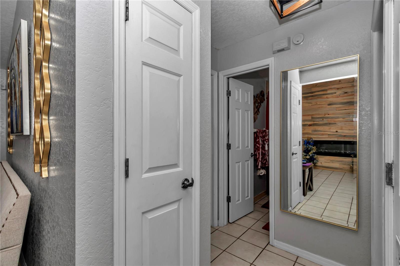 FOXBOROUGH FARMS - Residential