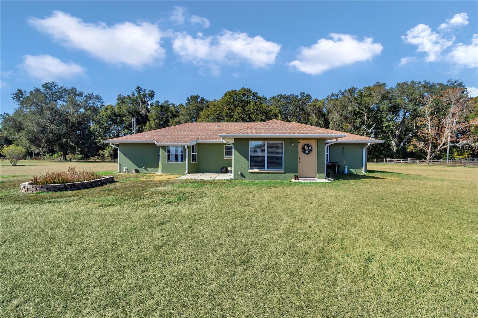 FOXBOROUGH FARMS - Residential