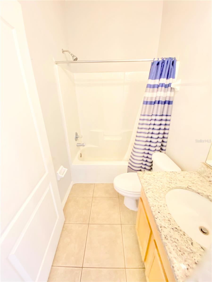 WATERSIDE ESTATES - Residential Lease