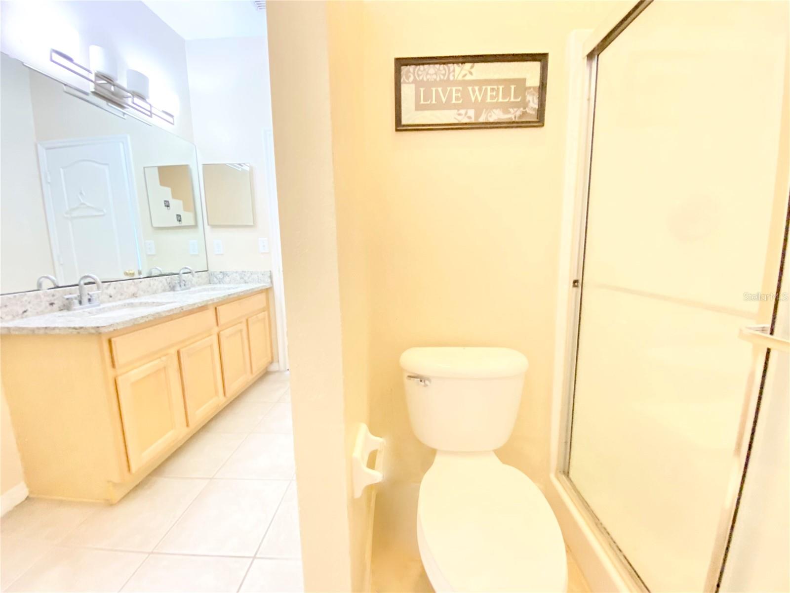 WATERSIDE ESTATES - Residential Lease