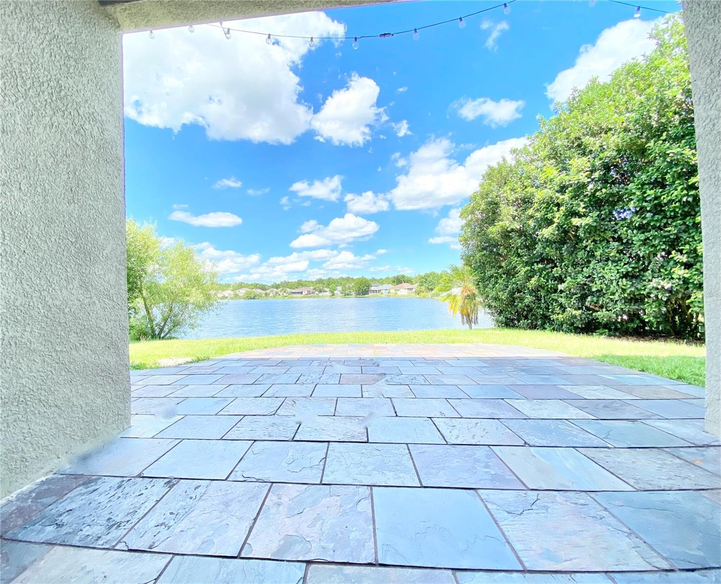 WATERSIDE ESTATES - Residential Lease