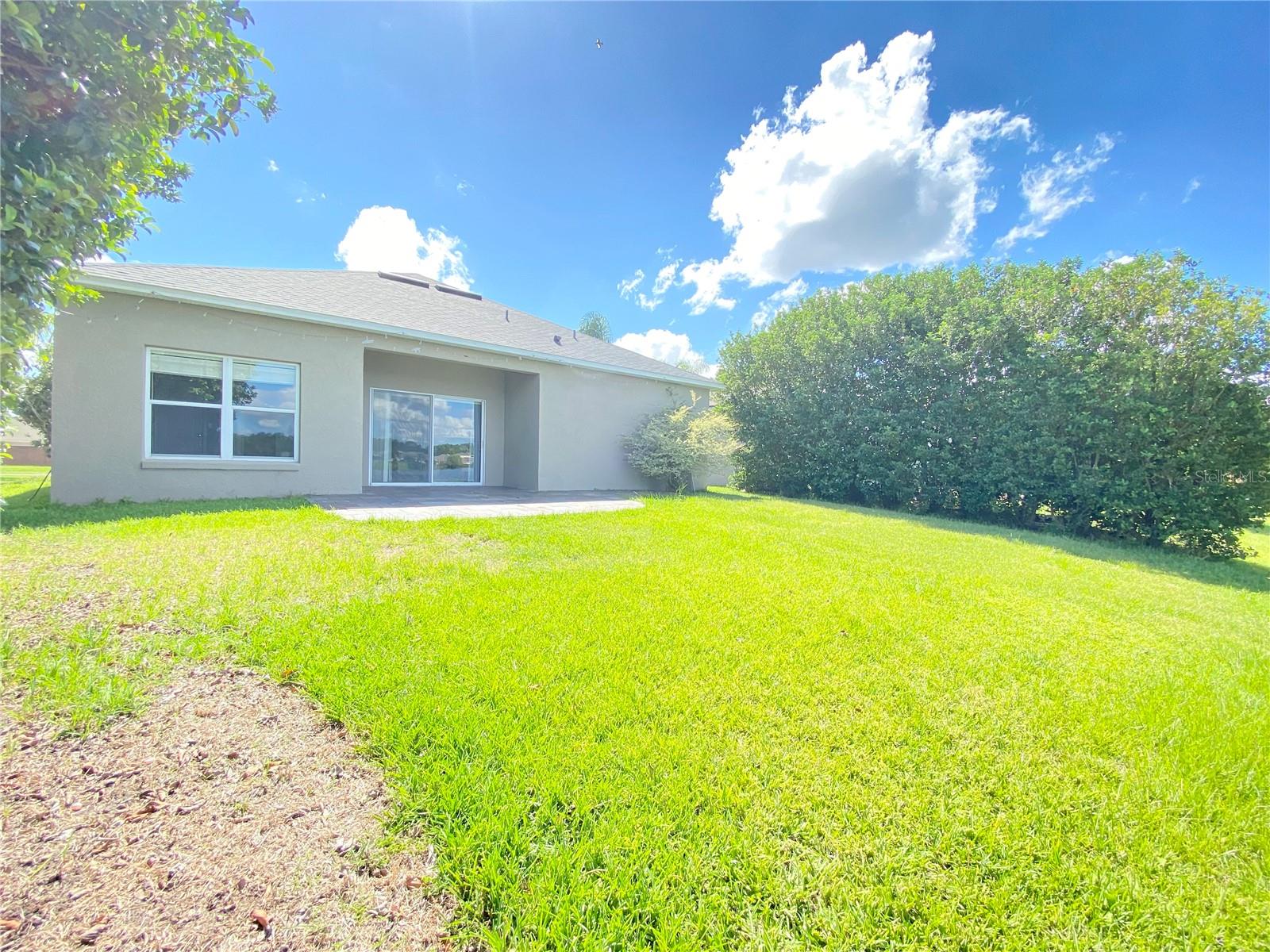 WATERSIDE ESTATES - Residential Lease