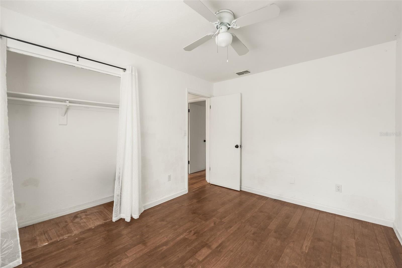 LINCOLN ESTATES 4TH ADD - Residential