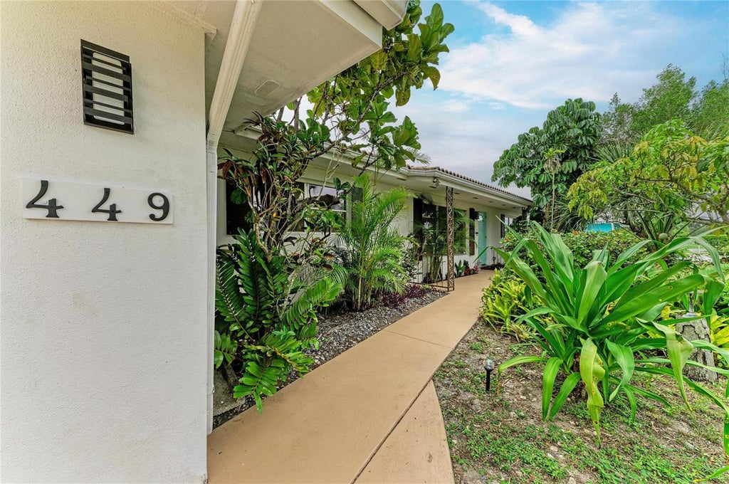 Photo of 449 W Tarpon Boulevard NW, Port Charlotte, FL 33952 (MLS # C7526866)