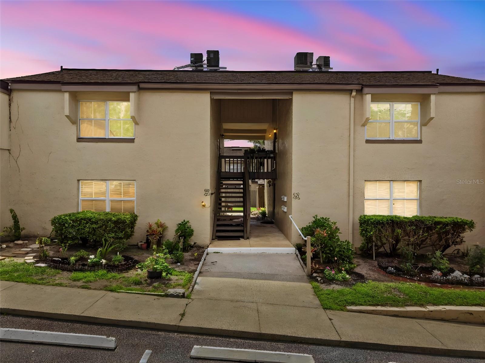 WINDMEADOWS VILLAGE 4 - Residential