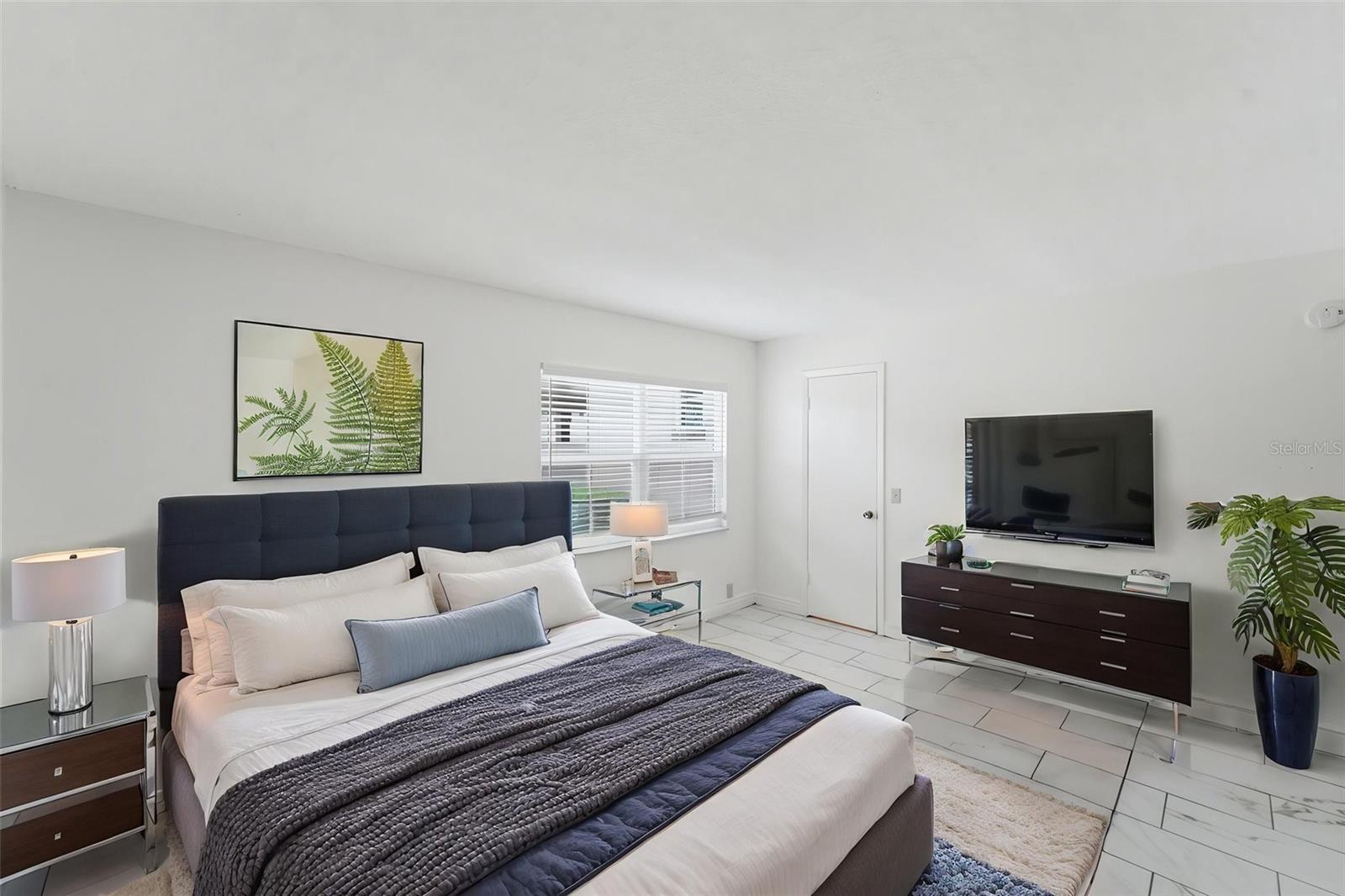 WINDMEADOWS VILLAGE 4 - Residential
