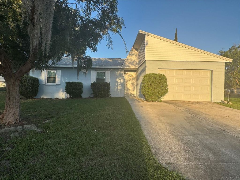 Photo of 7211 Orange Way, Lakeland, FL 33810 (MLS # L4961038)