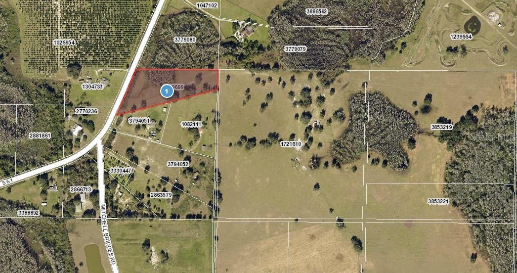 GROVELAND FARMS - Land