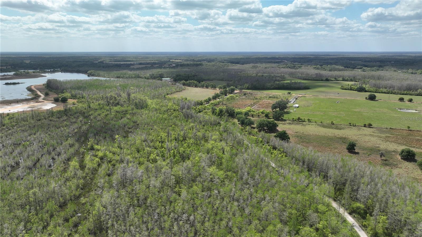 GROVELAND FARMS - Land