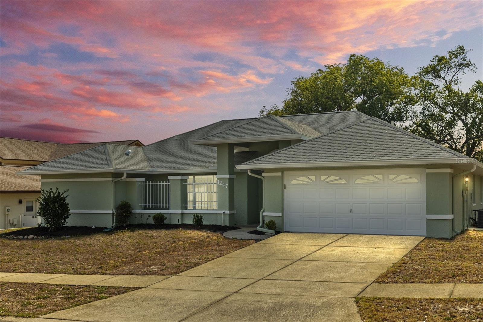 1247 VENETIA DRIVE