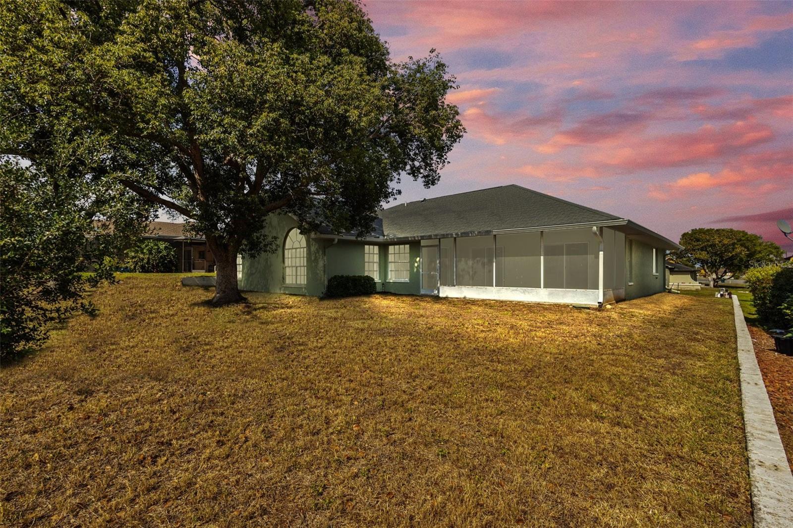 1247 VENETIA DRIVE