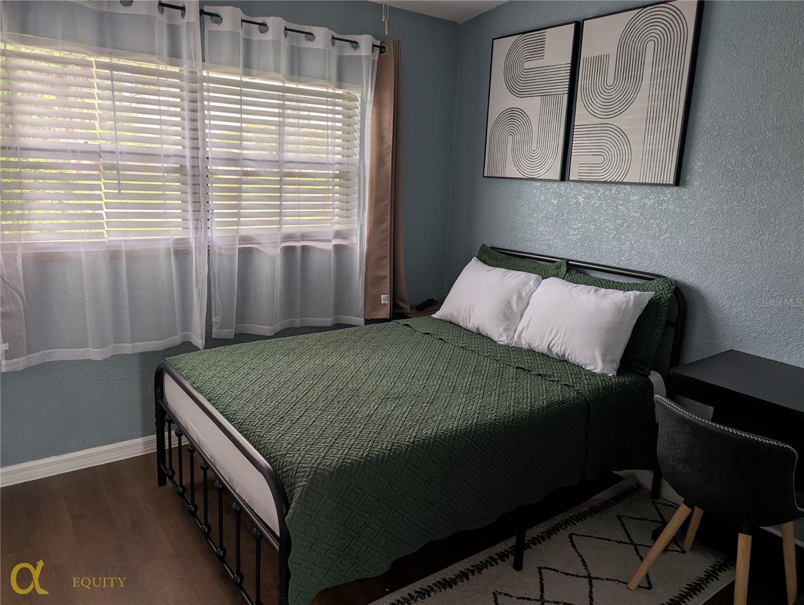 SUNLAND ESTATES AMD - Residential Lease