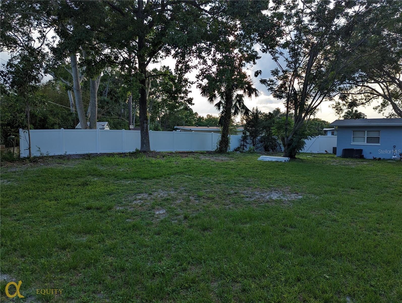 SUNLAND ESTATES AMD - Residential Lease