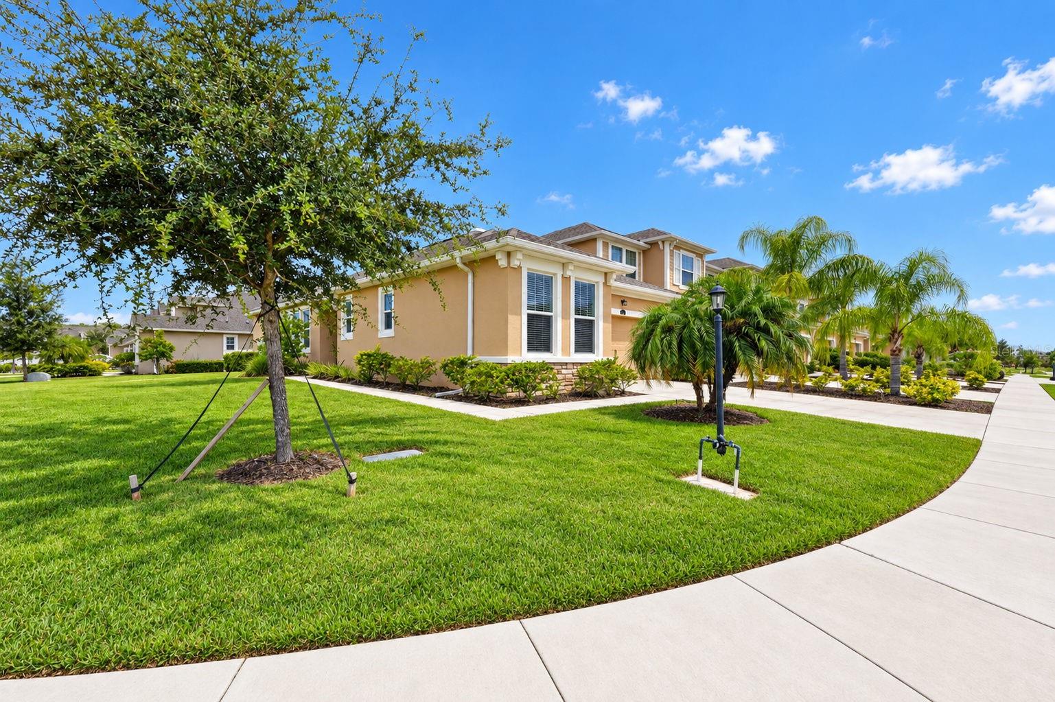 11511 ROLLING GREEN DRIVE