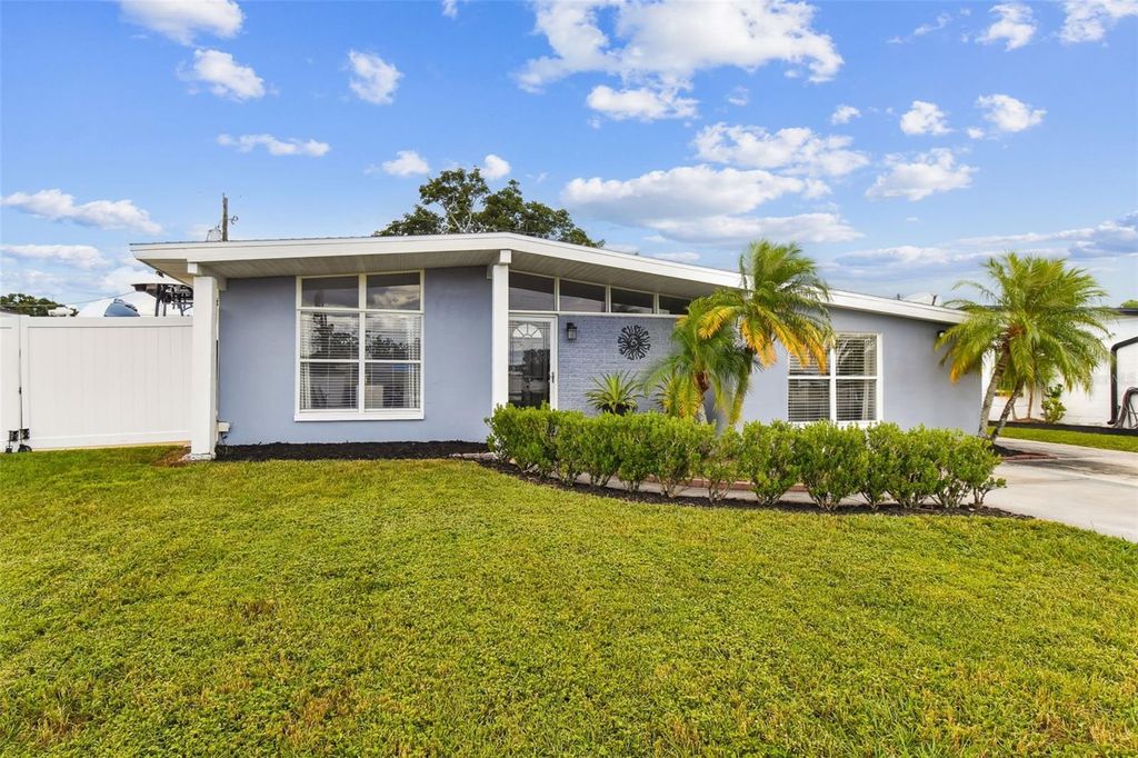 Photo of 2809 Lorraine Street, Tampa, FL 33614 (MLS # TB8430206)