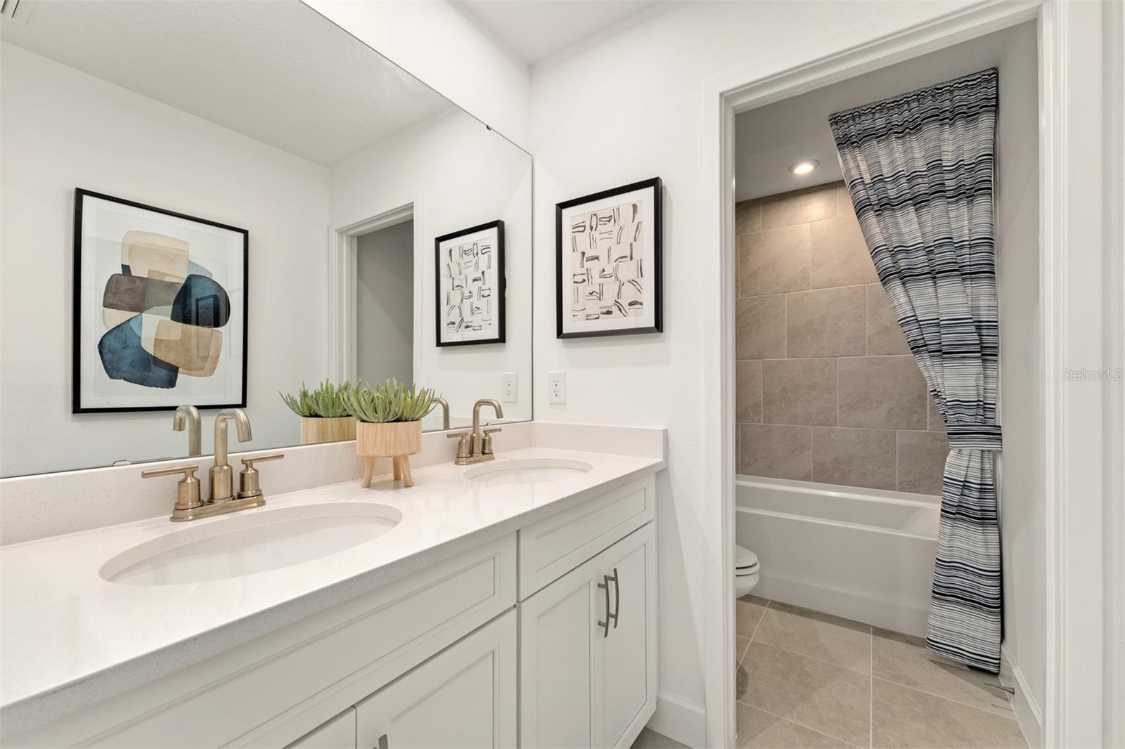 RAINWOOD - Residential