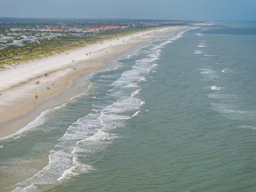 HAWAIIAN ISLE ESTATES - Residential